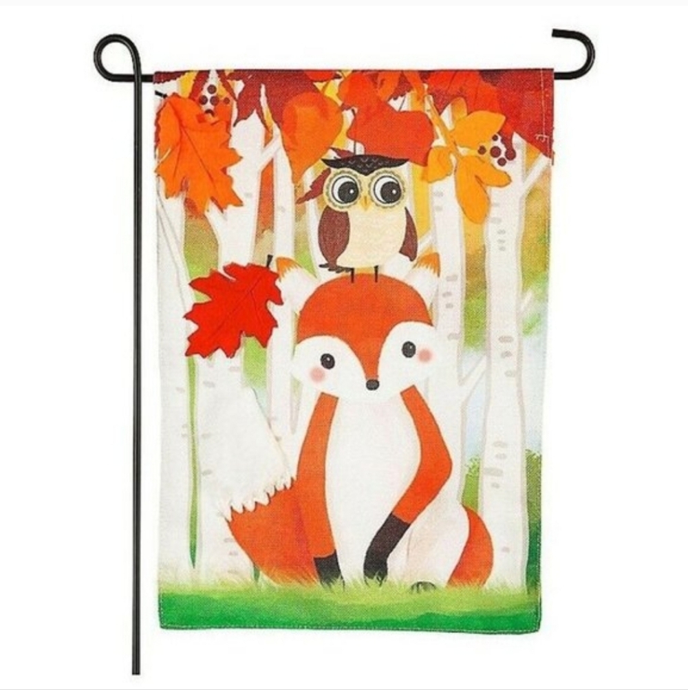 Small Garden Flag Woodland Wildlife Owl Fox 3-D NWT $25